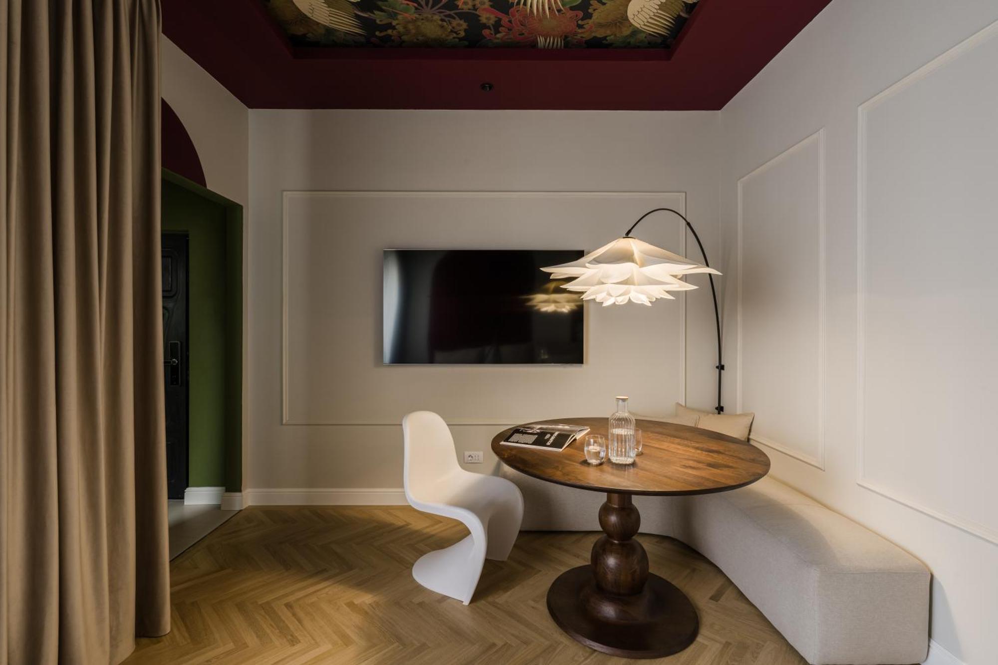Rouge Studio In Bucarest Extérieur photo