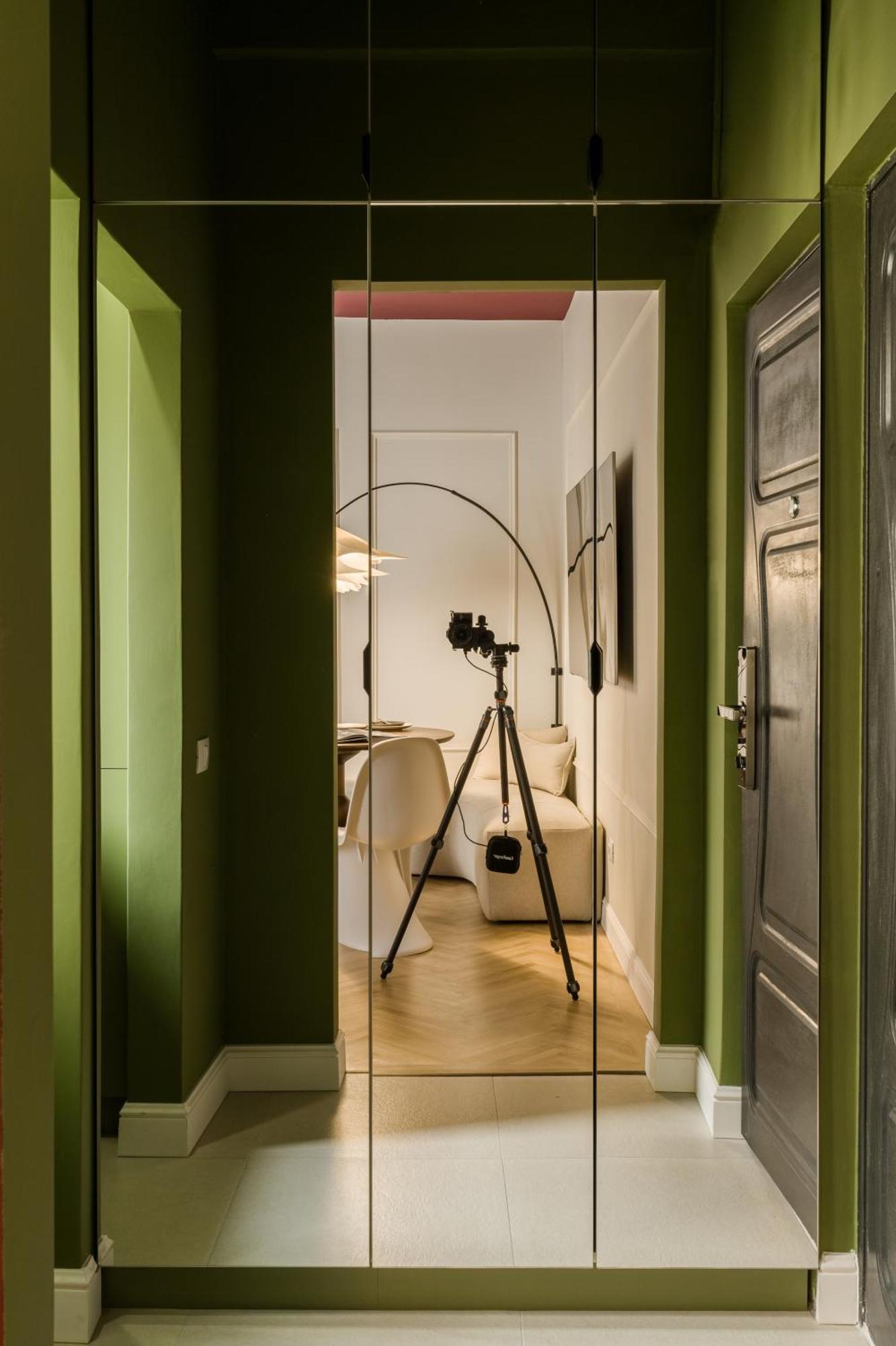 Rouge Studio In Bucarest Extérieur photo